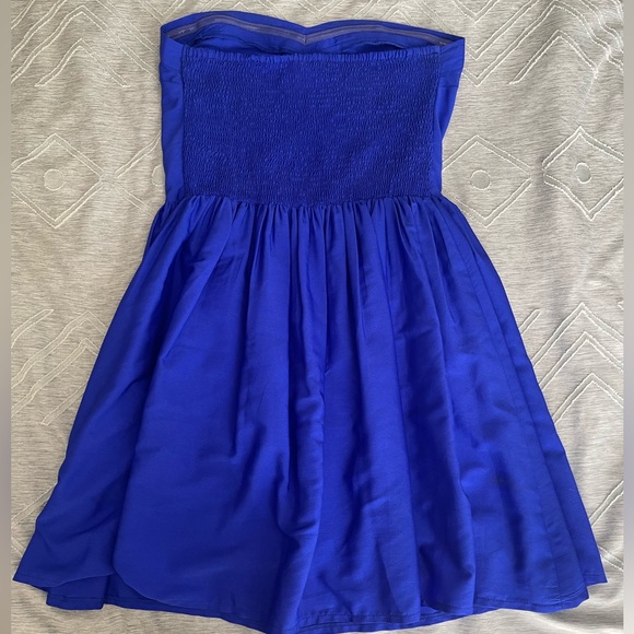 Electric Blue Strapless Mini Dress ⚡️ 💙 - Picture 3 of 7